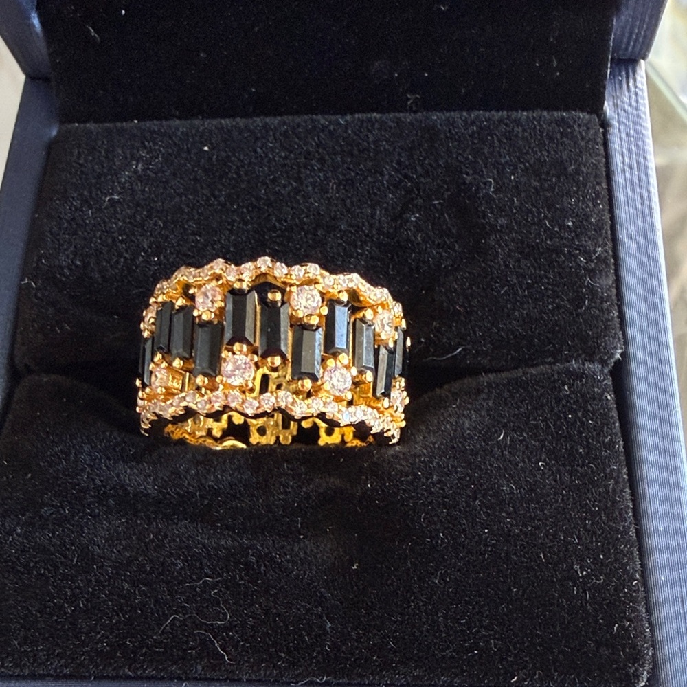 Gold and Black and white sapphire Statement Ring - Women's Fashion Jewelry